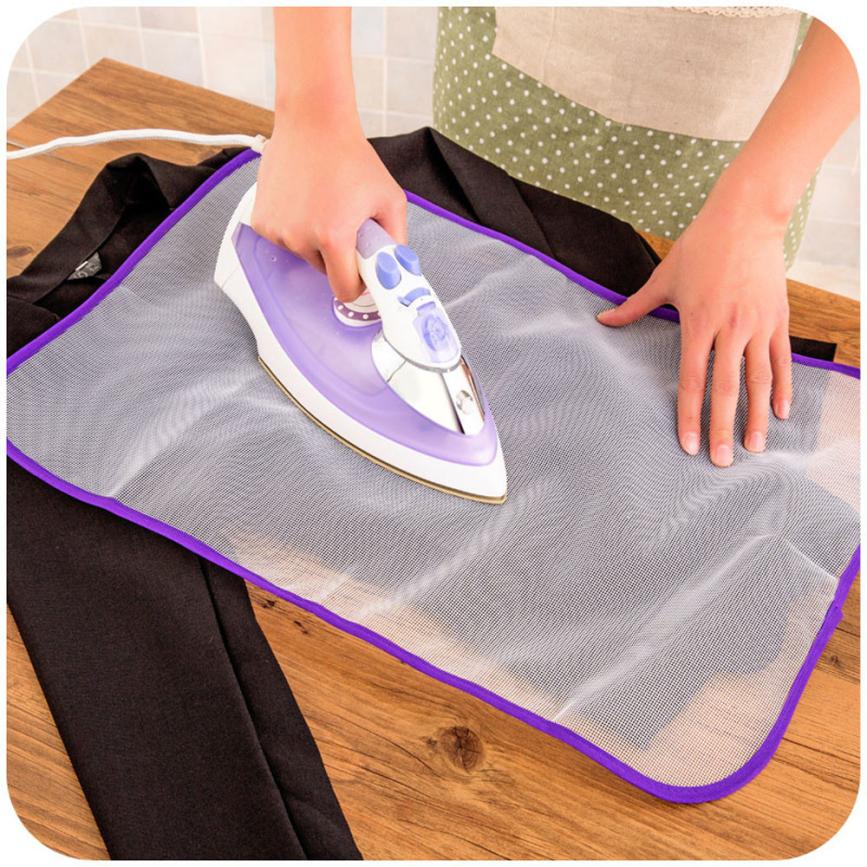 Protective ironing mesh for delicate items