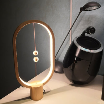Heng Balance Lamp